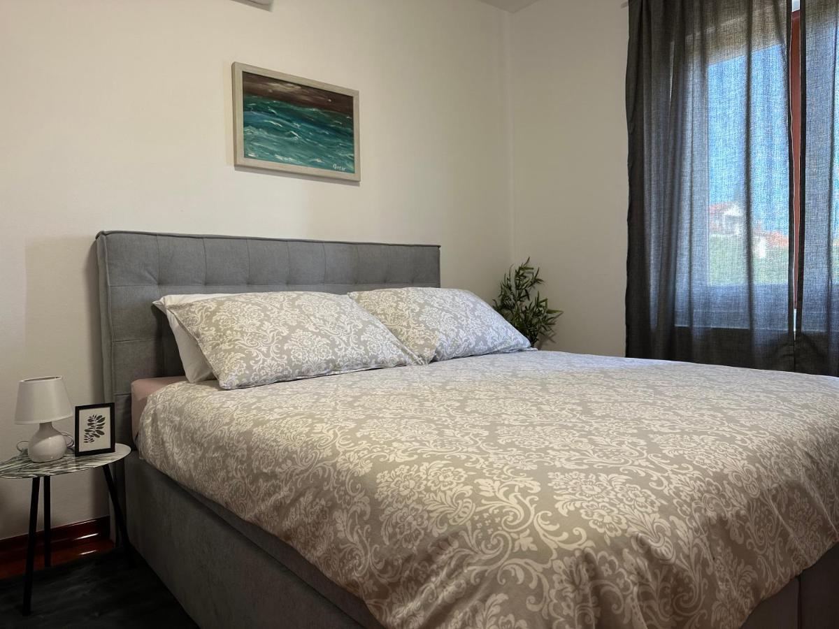 Apartmani Roko Biograd Na Moru Eksteriør billede